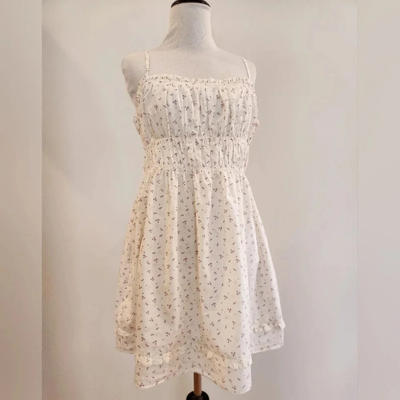 NMOT || FREE PEOPLE || gabby mini dress, white, ruching, ruffles, size small - Picture 3 of 10